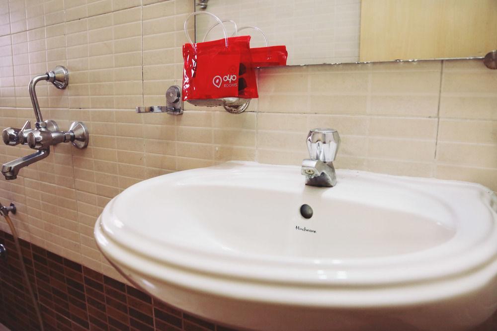 Oyo 946 Royce Studio Apartments Pune Ngoại thất bức ảnh