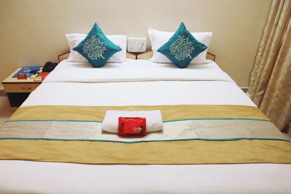 Oyo 946 Royce Studio Apartments Pune Ngoại thất bức ảnh