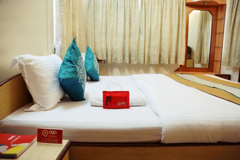 Oyo 946 Royce Studio Apartments Pune Ngoại thất bức ảnh